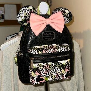 Loungefly - DisneyParks